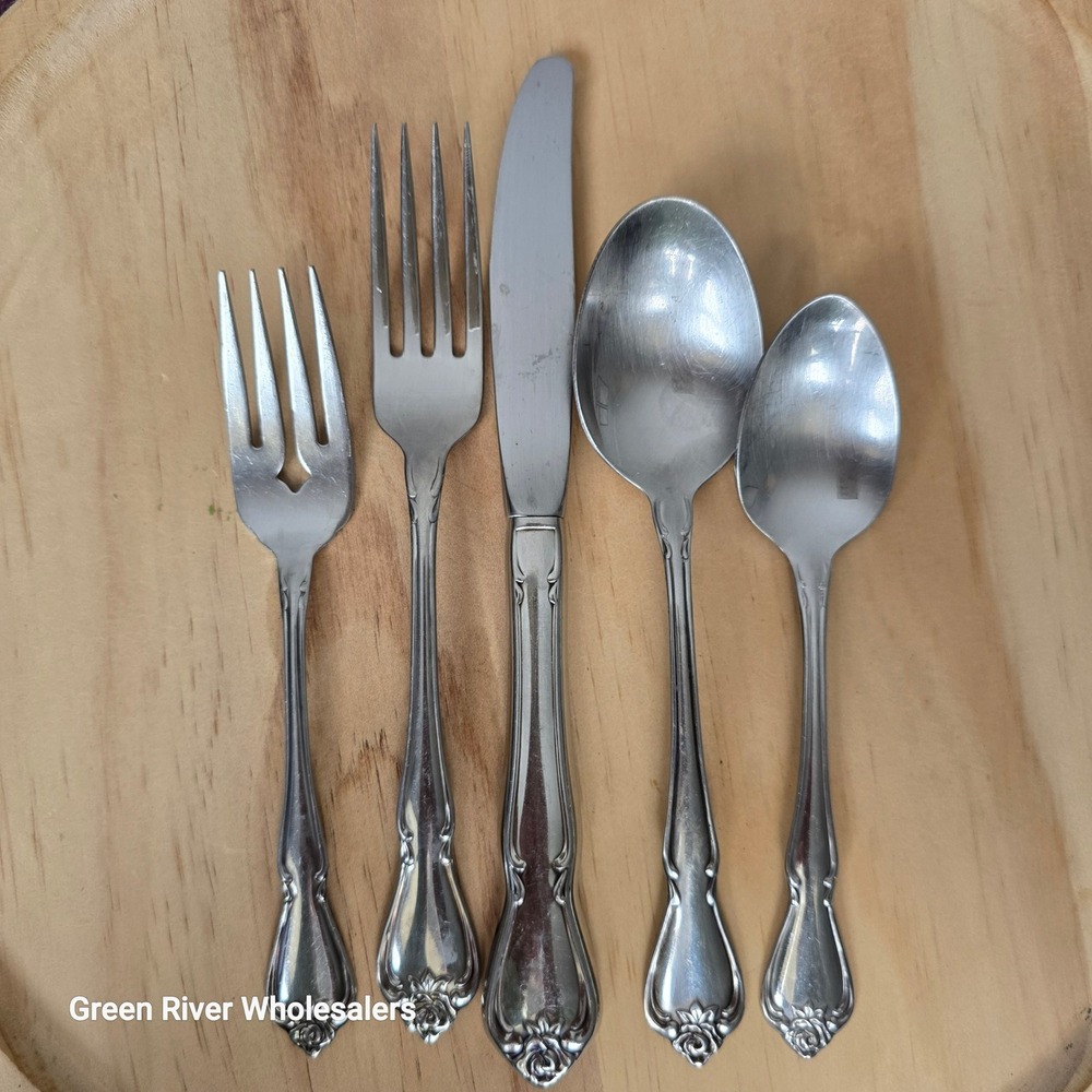 Oneida‎ USA Arbor Rose True Rose Stainless Steel Pattern Flatware Set 5 Pieces